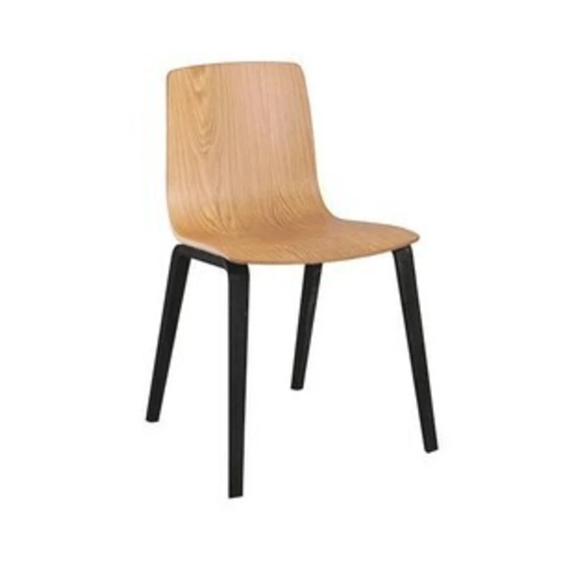 Aava Stuhl – Arper bei Arredare