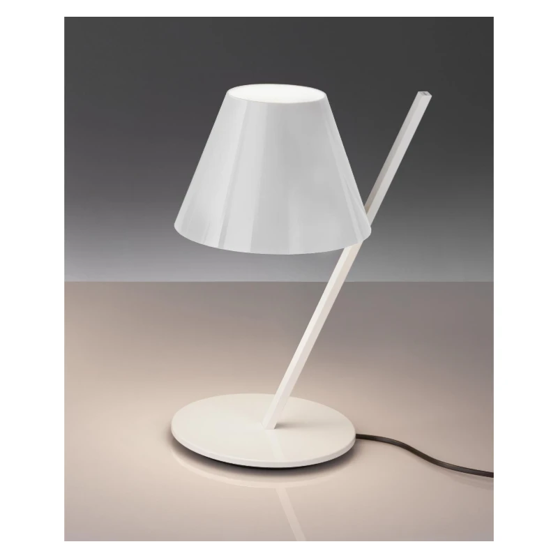 La Petite Tavolo – Artemide bei Arredare
