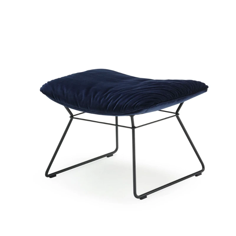 Amelie Ottoman – Freifrau bei Arredare