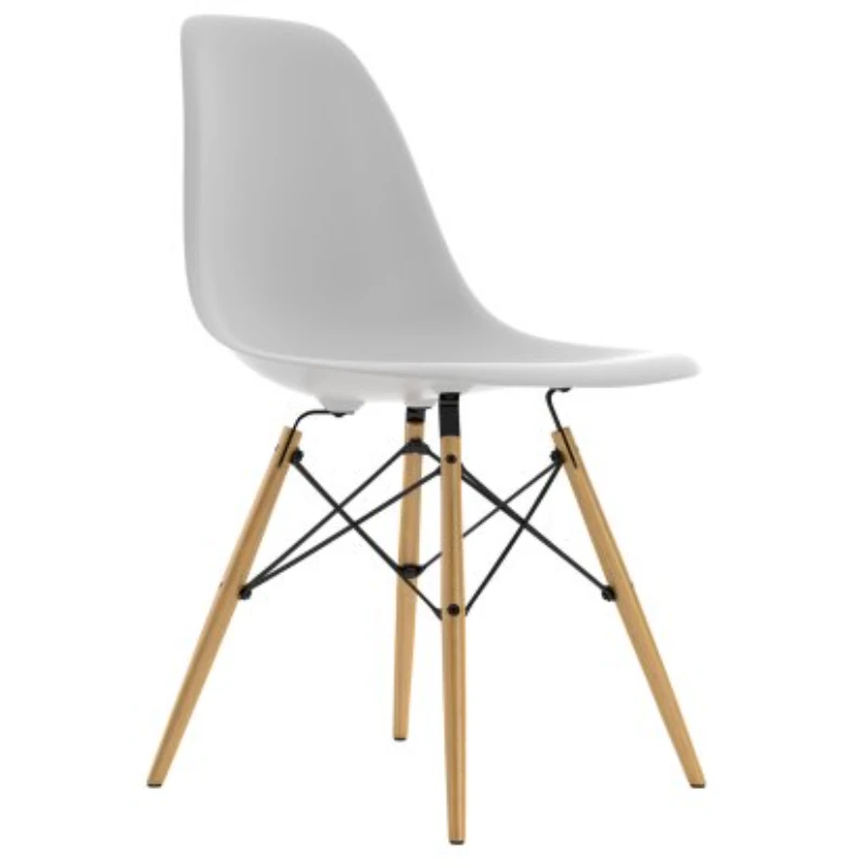 Eames Plastic Side Chair DSW