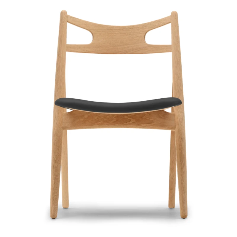 CH29P Sawbuck Chair – Carl Hansen & Søn bei Arredare