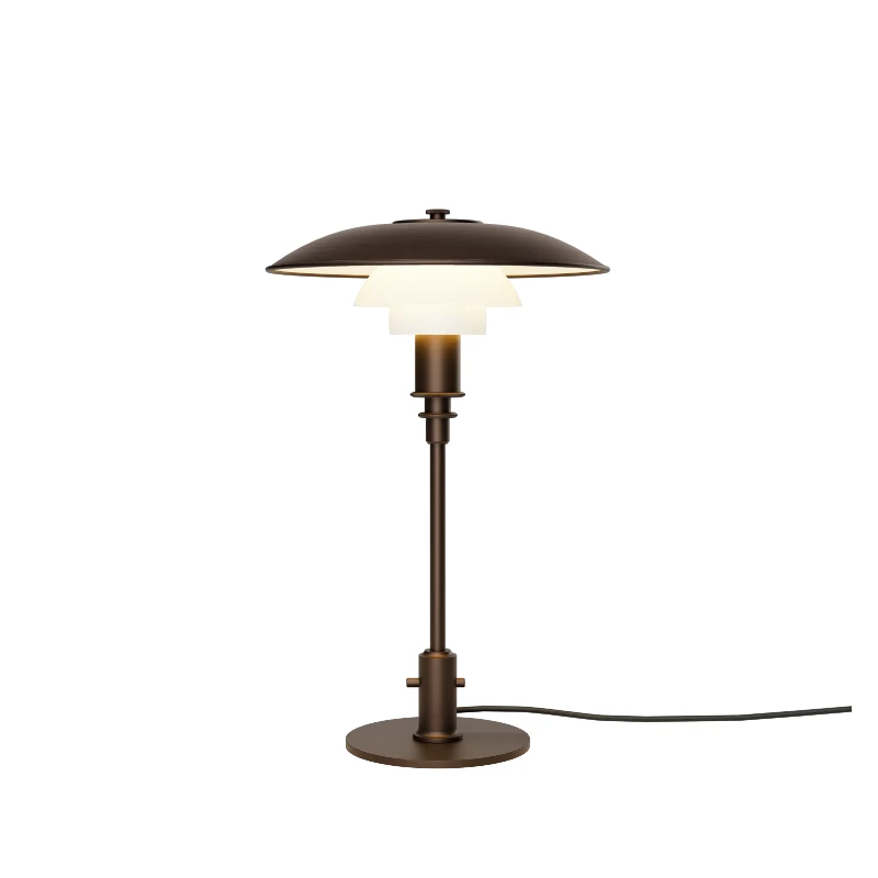 PH 3/2 Aged Brass Opal Tischleuchte – Louis Poulsen bei Arredare