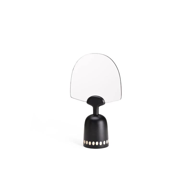 Nur Mirror